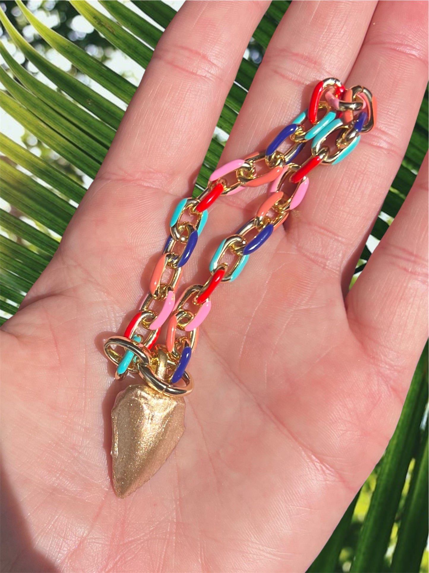 Color Pop Gold Shark Tooth Bracelet