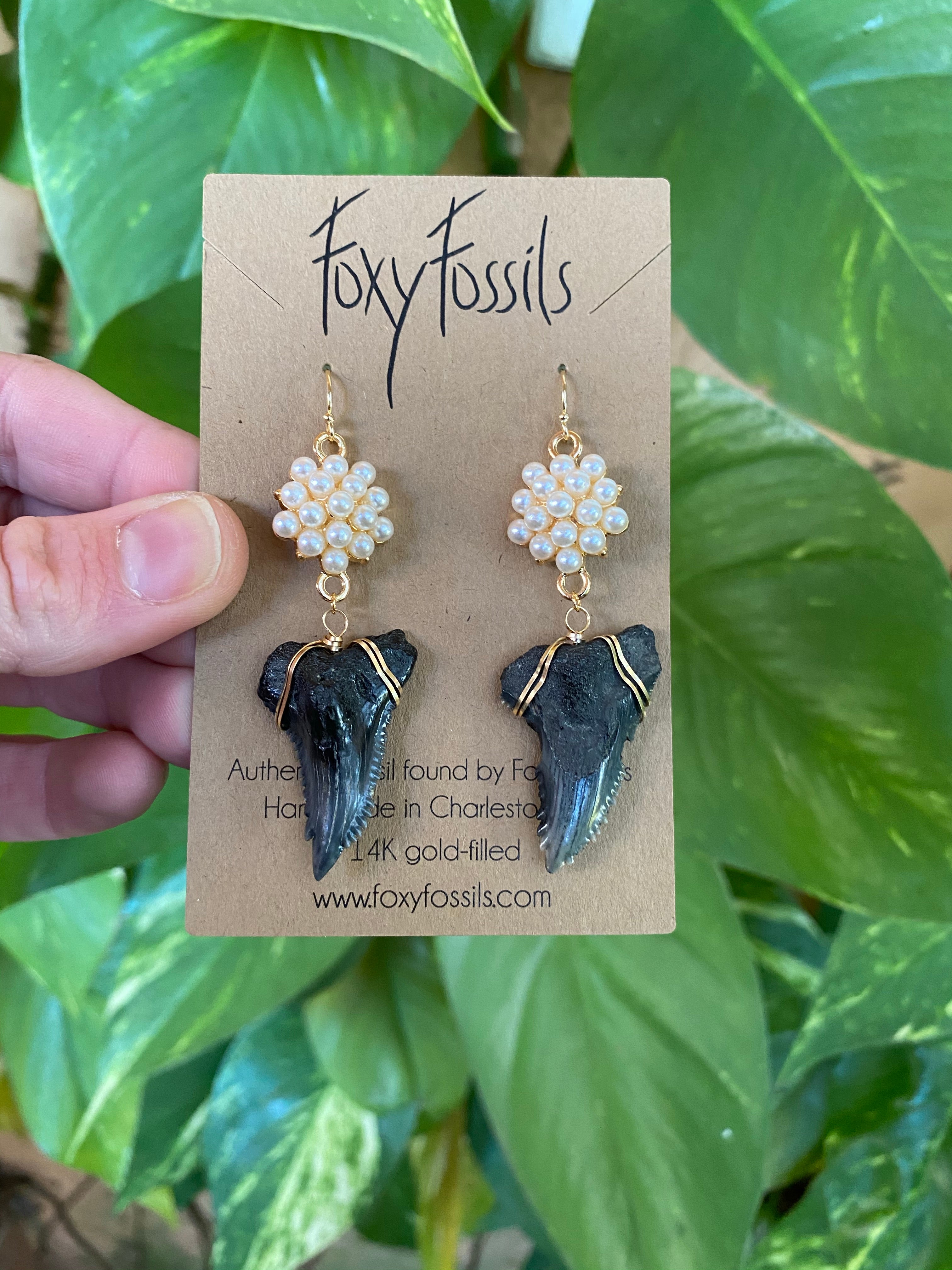 Handmade in Hawaii sustainably and ethically 14k Gold buy soldered(similar to gold filled)genuine lapis, fossilized sharktooth threader earrings